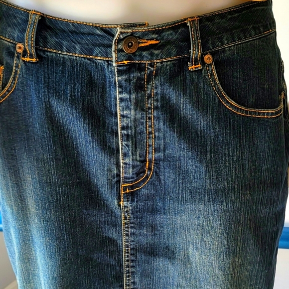 Jones Wear Jeans Denim Skirt Size 8 - Picture 5 of 10